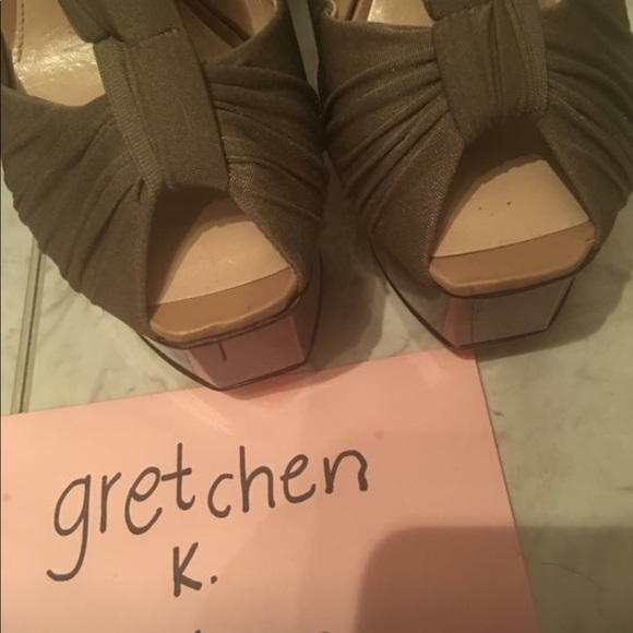 Fendi Lucite Off the Runway Pumps- RARE - Picture 7 of 8